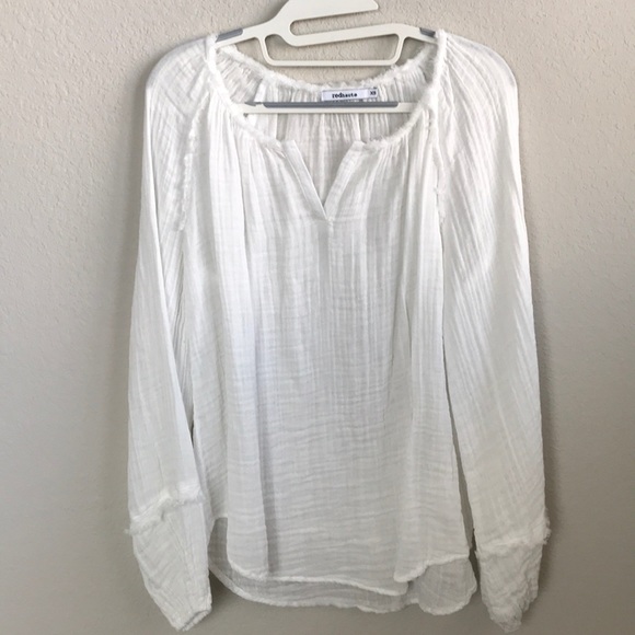 Red Haute Tops - NWOT. Red Haute Gauze Peasant Blouse